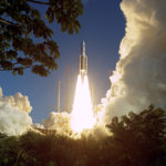 LIVE: Запуск ракеты-носителя Ariane-5 с космодрома Куру