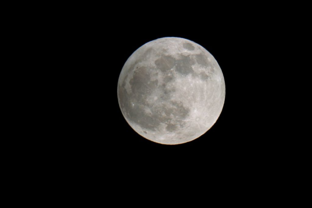lunar-eclipse-25-04-13