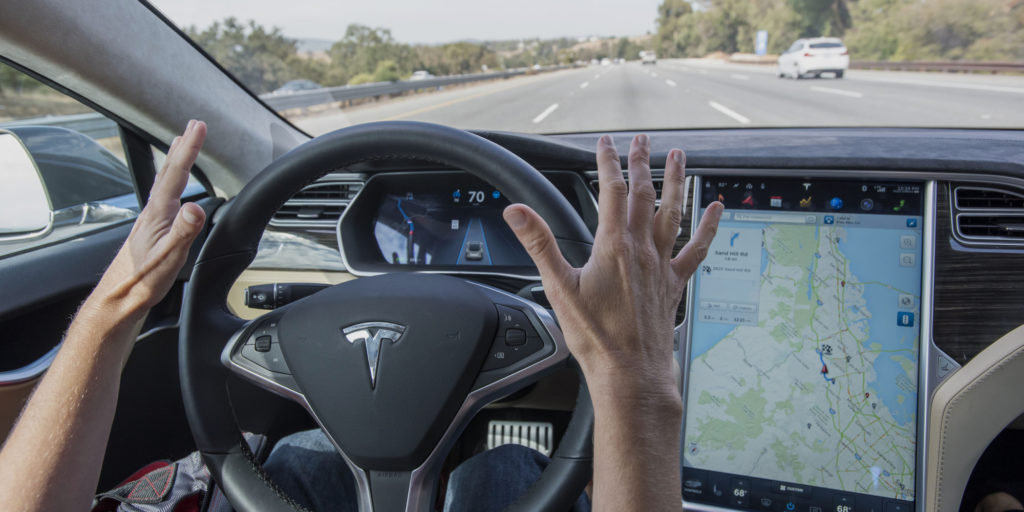 o-tesla-autopilot-facebook