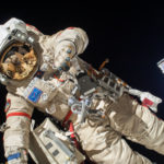 Из российских космонавтов хотят сделать киборгов