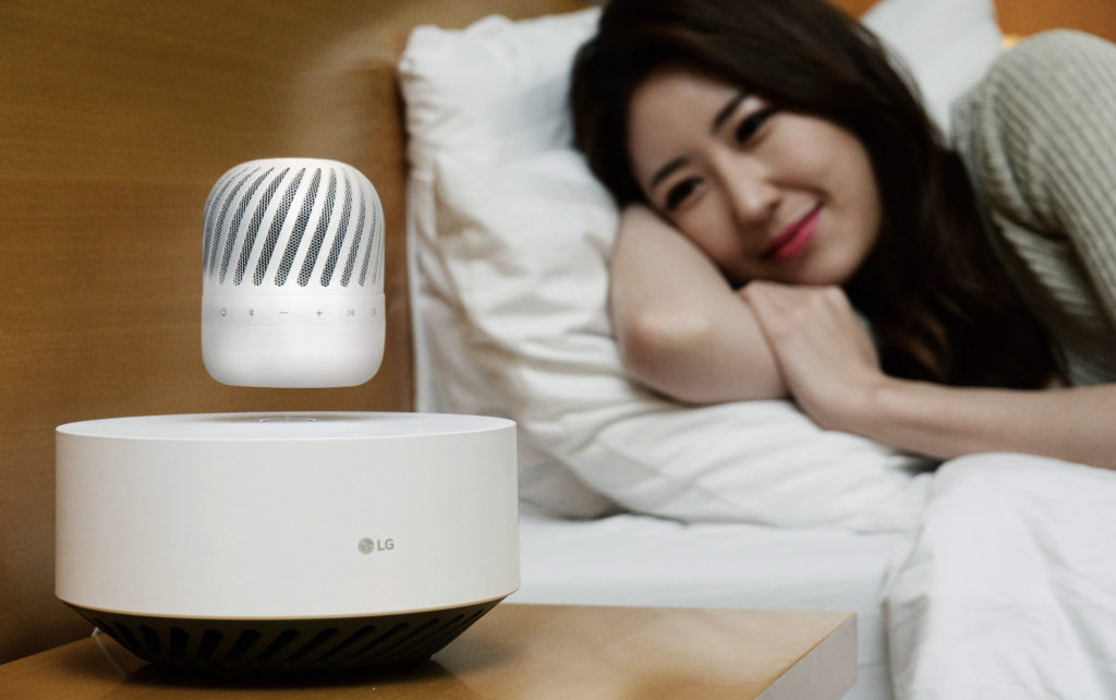 lg_levitating_portable_speaker_lifestyle_5b20161227092530362_5d