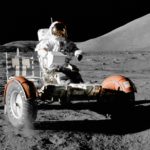 Лунная пыль: в NASA развенчали версию сторонников заговора
