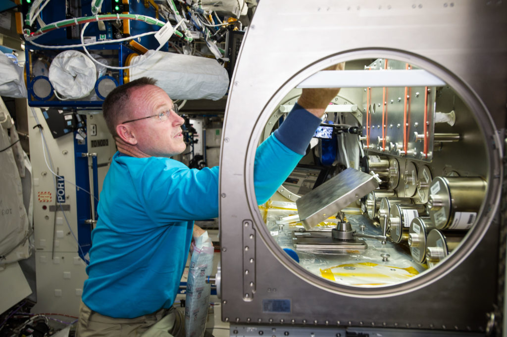 iss041e051099