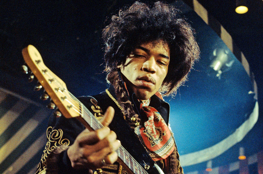 jimi-hendrix-live-1967-billboard-1548