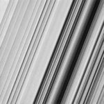 «Кассини» сделала детальные снимки колец Сатурна