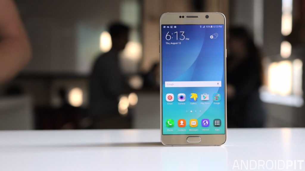 samsung-galaxy-note-7-to-boast-ip68-rating-meaning-waterproof-and-dustproof-features-1