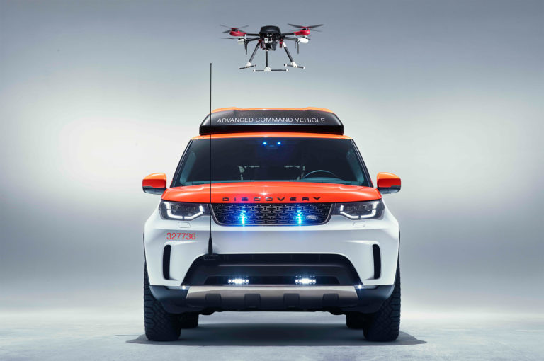 2017-land-rover-discovery-project-hero-concept-front-end-drone