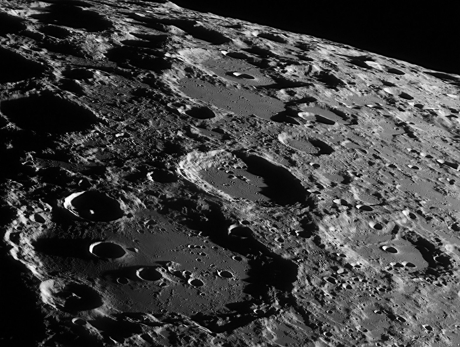 фото земли с луны высокого разрешения