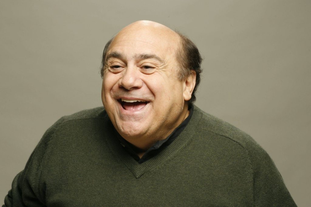 denni_devito_znamenitost_smeh_gollivud_2592x1728