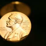 Нобелевскую премию по физике присудили за исследования гравитационных волн