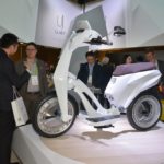 На CES 2018 представили мобильный электрический скутер с орбитальными колесами