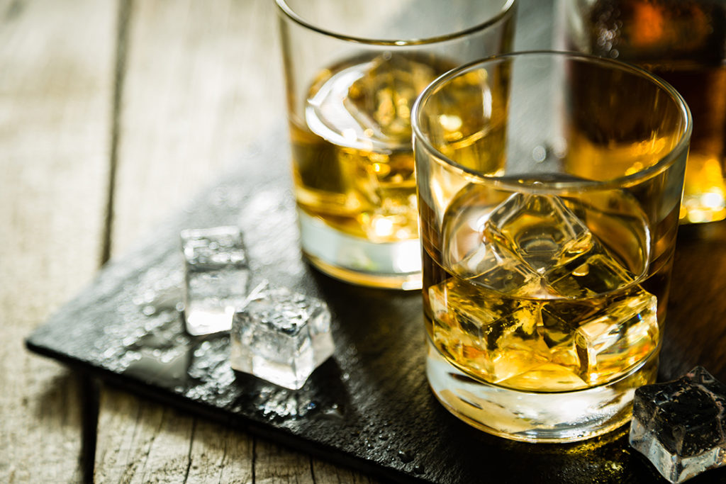 best-whiskey-glass-tumblers