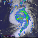 Спутник NASA заснял опасный тайфун, надвигающийся на Японию