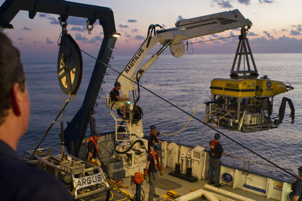 nautilus_deckops_rov_hercules_oncrane_med1