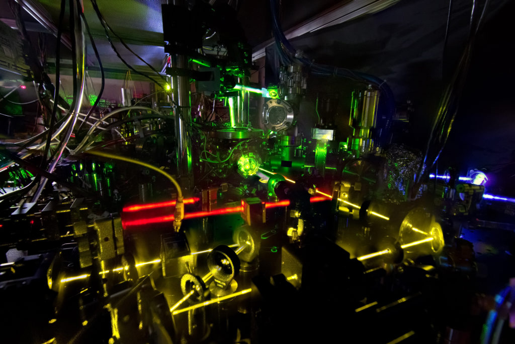 16pml015_ytterbium_clock_n_phillips_hr1