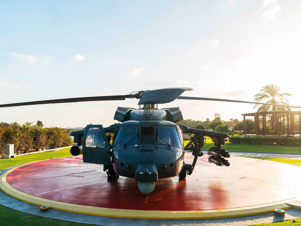 190122_black_hawk_uae_resources1