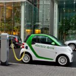 Исследователи разрабатывают жидкие аккумуляторы для электромобилей, способные заряжать машину за несколько минут