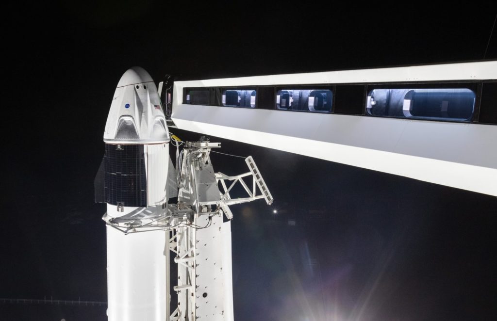 2019-01-05-04_26_39-spacex-on-twitter_-_preparing-to-return-human-spaceflight-capabilities-to-the-un