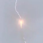 В «Союз-2.1б» ударила молния