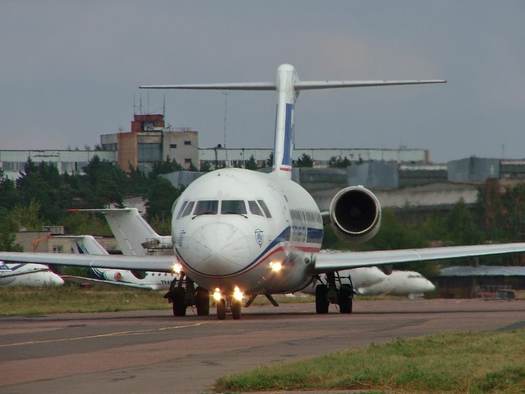 tupolev_tu-334_01-001_moskva_-_zhukovskiy_ramenskoe_rp100