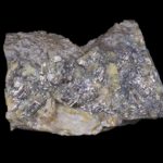Ученые разгадали загадку кристаллической структуры калаверита и предсказали новое соединение золота