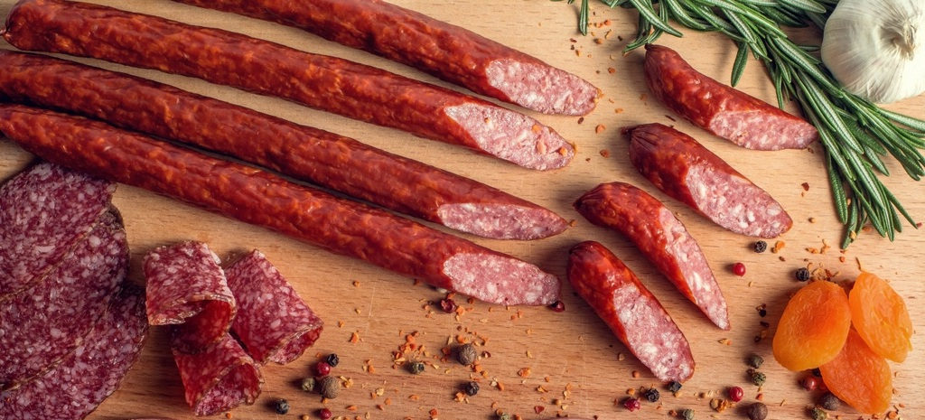 Филологи предложили новый термин для мясных изделий