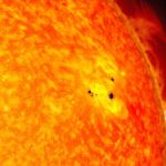 Как Солнце создает космическую непогоду