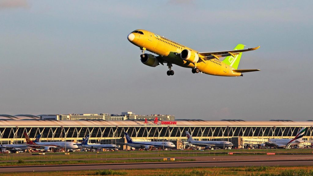 Шестой C919