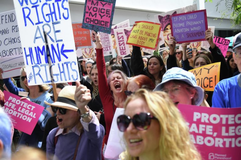 Марш против ограничения прав на аборты в Калифорнии, 21 мая 2019 года / © AFP