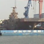 Представлены новые фотографии второго китайского универсального десантного корабля Type 075