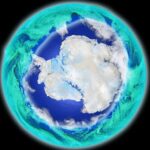 Ученые обнаружили утечку «старых» фреонов, которые мешают затягиванию озоновой дыры над Антарктидой