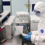 Российские специалисты заявили о создании потенциального лекарства против коронавируса