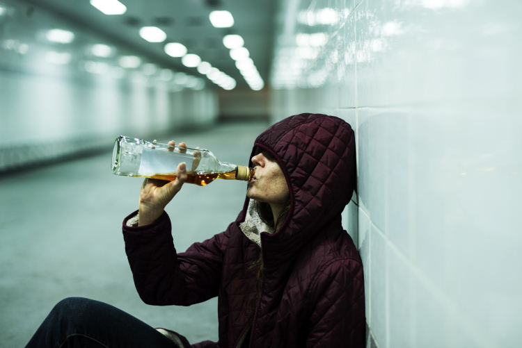 Определены рецепторы мозга, без которых алкоголизм переходит в умеренное потребление