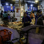 Власти Китая: оптовый рынок в Ухане однозначно не был источником распространения коронавируса
