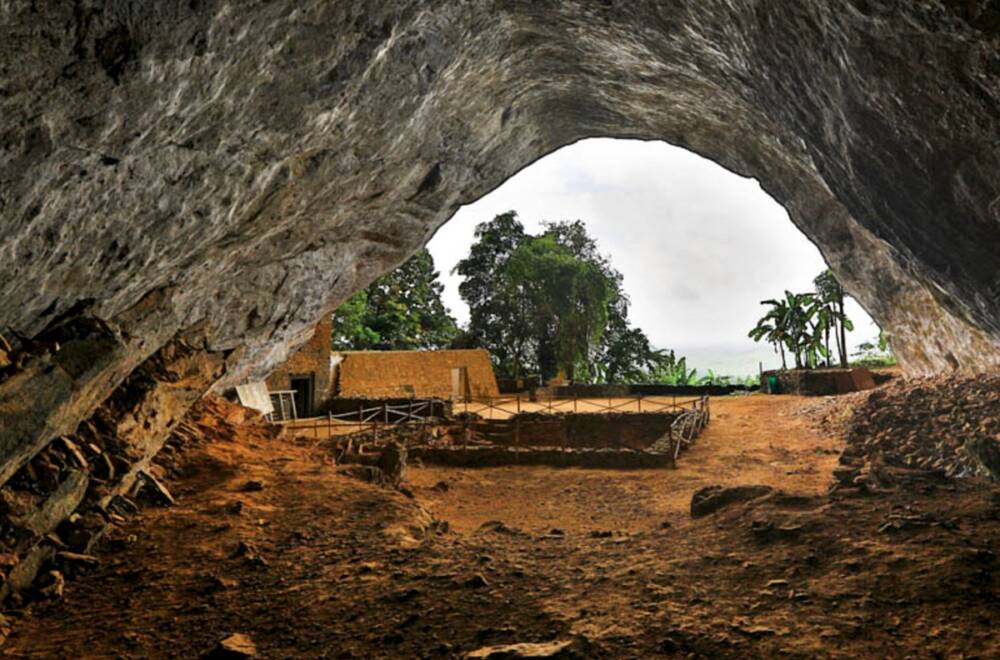 Вход в пещеру Пахиянгала (Фа-Хьен)