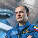 «Гвозди в космосе и тысяча цветов Земли»: онлайн-встреча с космонавтом Сергеем Рязанским