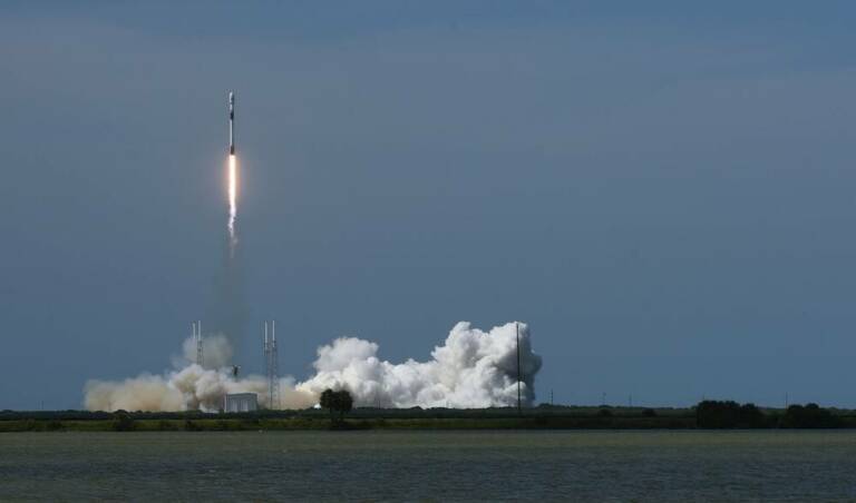 Запуск спутника Anasis-II/ © SpaceX