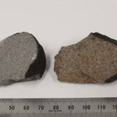 Фрагменты метеорита / © Национальный музей природы и науки