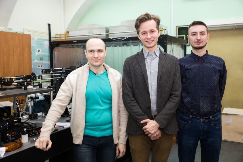Максим Сергеев (слева), Роман Заколдаев (по центру) и Владимир Рымкевич (справа) / ©Пресс-служба Университета ИТМО
