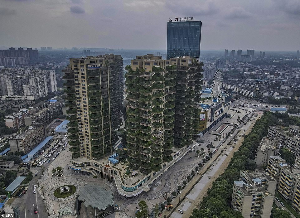 Китайський проект житлового комплексу з «вертикальним лісом» провалився
