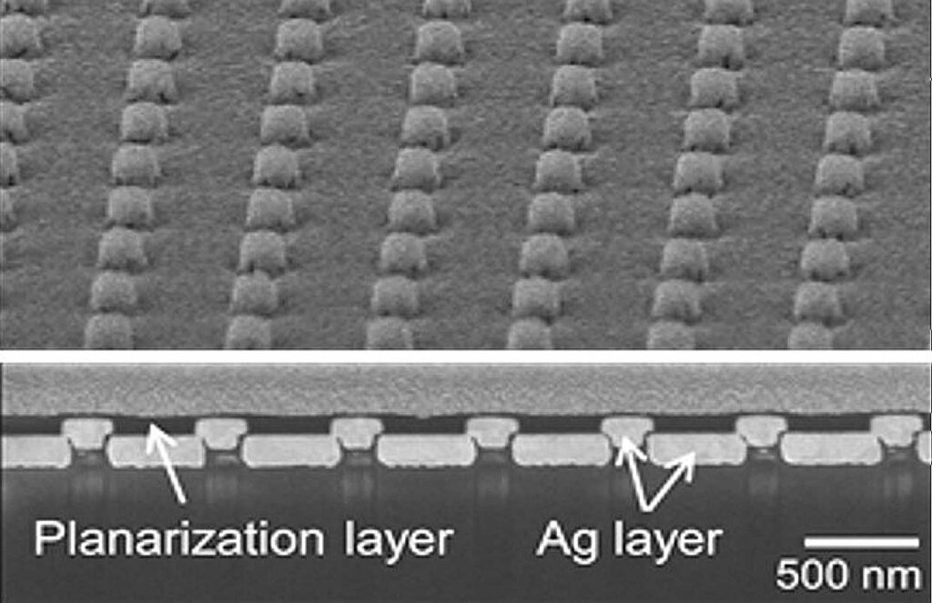 Изображение наностолбиков, полученное при помощи сканирующего электронного микроскопа
