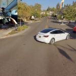 Недостатки нового автопилота Tesla показали на видео