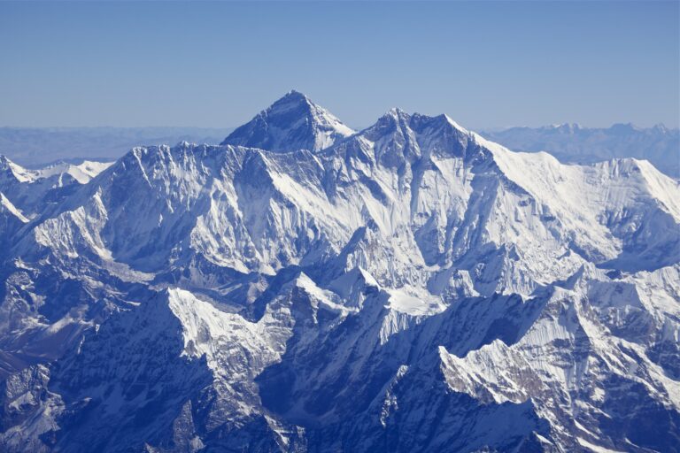 Вид на Эверест / ©Erden Ozer