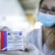 Вакцинный блицкриг: Россия получила эффективную вакцину от коронавируса. Но это не поможет остановить его ближайшей зимой, и вот почему