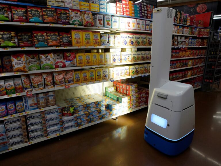 Роботы для инвентаризации в Walmart