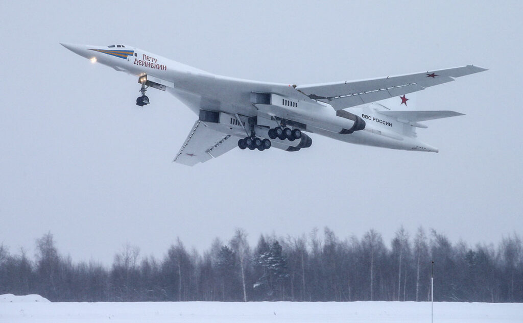 Ту-160