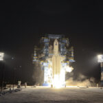 «Роскосмос» хочет начать изучать дальний космос при помощи собираемых пилотируемых модулей, запускаемых «Ангарой»