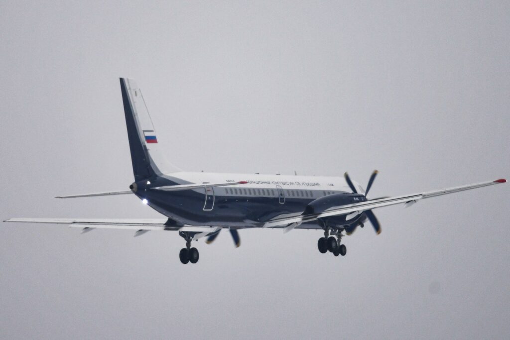 Российский пассажирский самолет Ил-114-300 совершил первый полет
