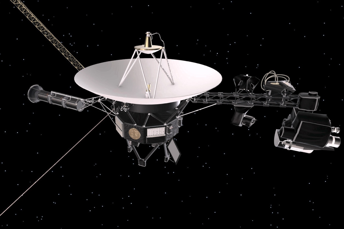 Зонды Voyager заметили электронные «отблески» солнечных выбросов на границе Солнечной системы