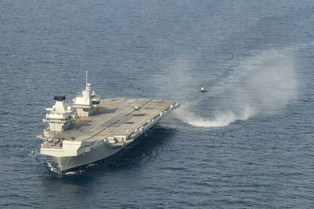Авианосец Queen Elizabeth